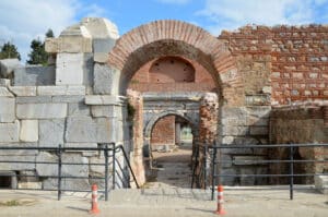 Lefke Kapı, İznik